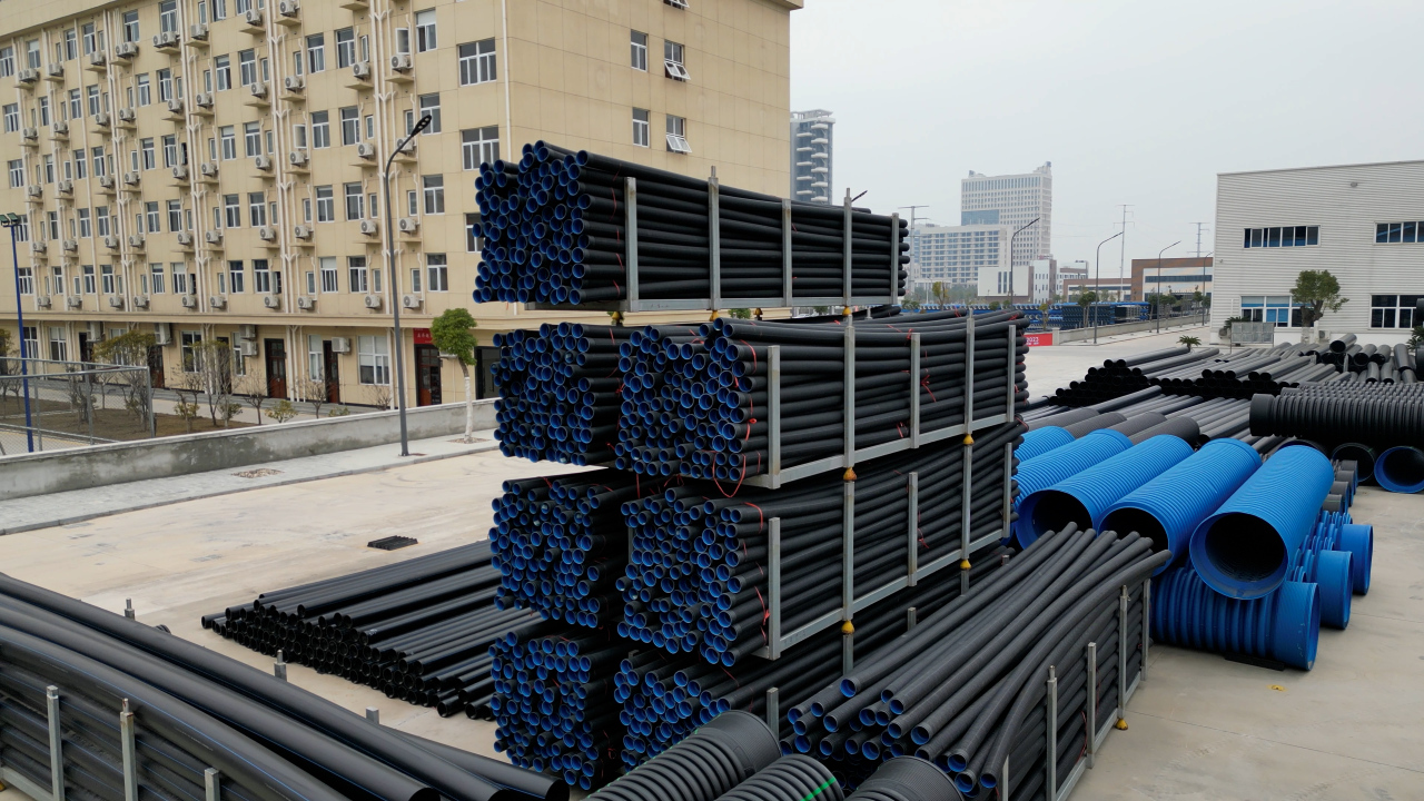 PE 拖拉管顶管施工地面沉降控制：监测频率、预警标准